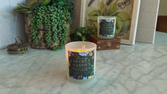 Secret Garden candle – coconut soy wax with earthy herbs and pressed florals, evoking a hidden sanctuary by Graceful Garden Studio